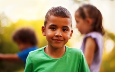Looking to Help in Arizona’s Foster Care System? How to Choose the Right Organization to Volunteer For